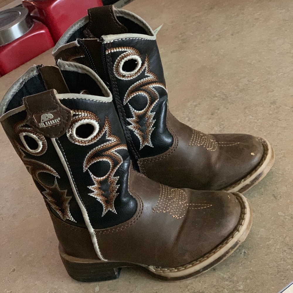 Double barrel boots